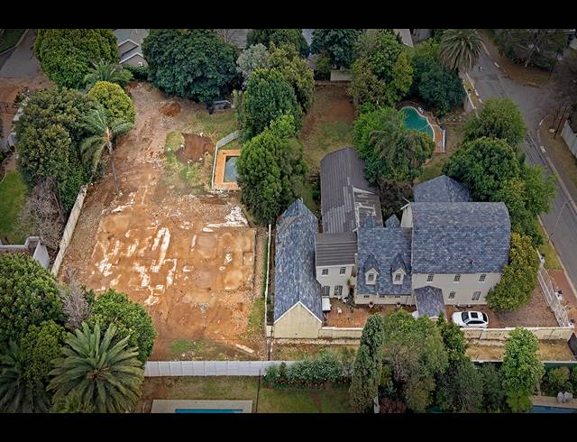 1,828M² VACANT LAND FOR SALE IN GLENHAZEL